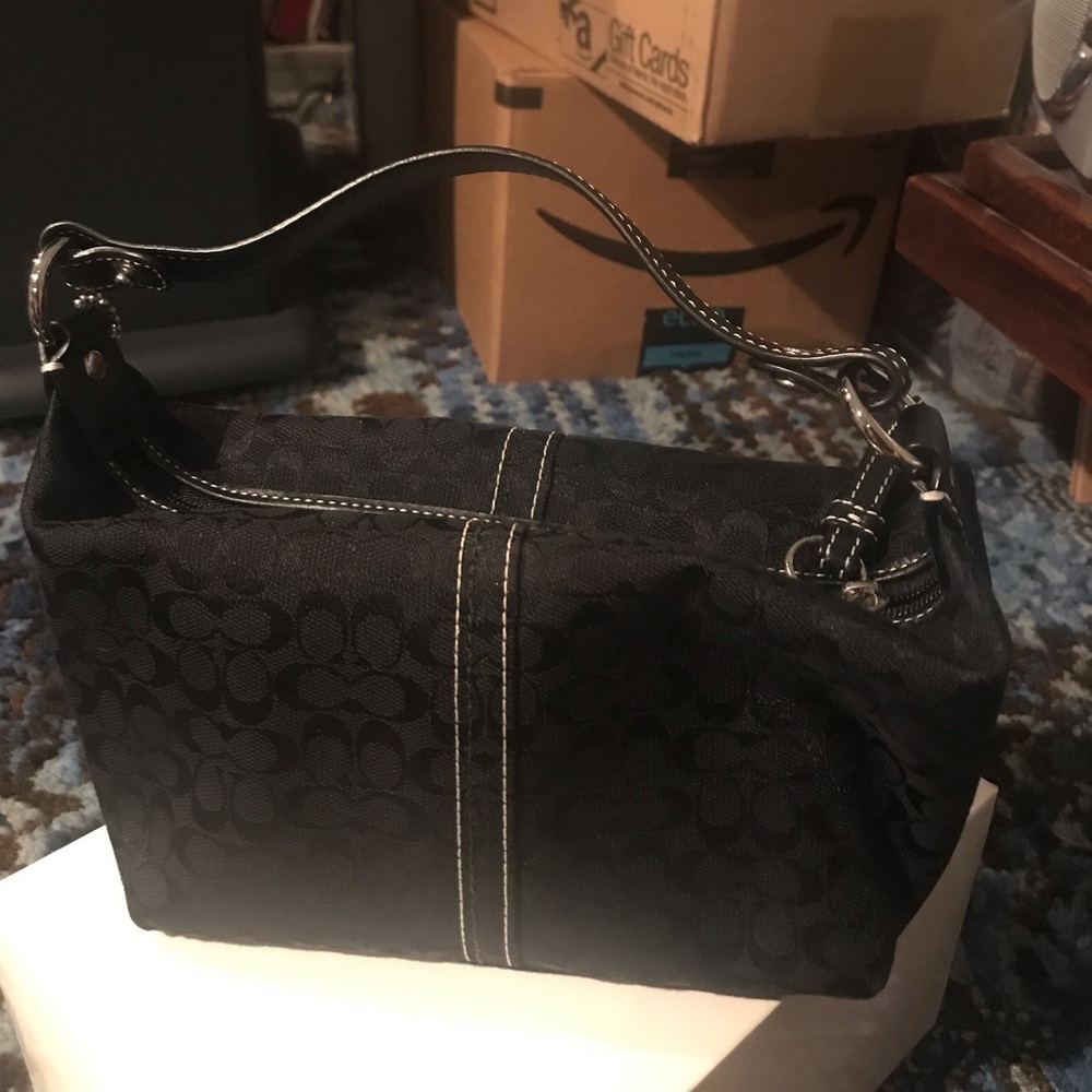 Almost new! Coach handbag